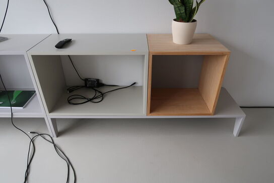 Reolsystem MUUTO Stacked uden indhold