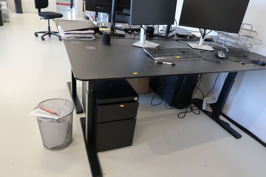 El. hæve/sænke skrivebord PAUSTIAN uden indhold samt skuffemodul