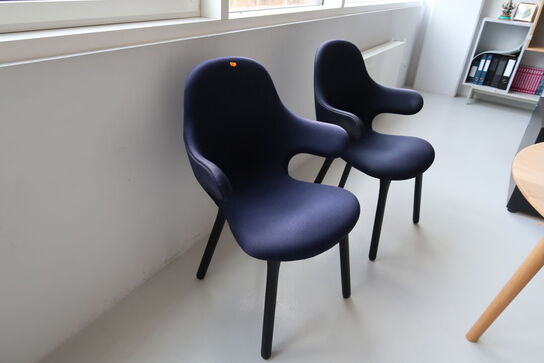 2 stk. mødestole &TRADITION Catch JH1