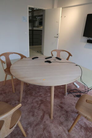 Mødebord &TRADITION In Between SK4 af Sami Kallio