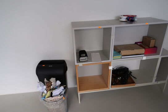 Reolsystem MUUTO Stacked uden indhold