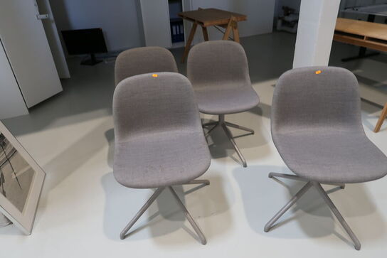 4 stk. spisebordsstole MUUTO Fiber Swivel