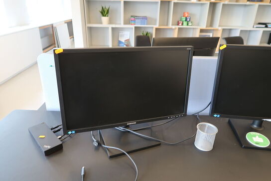 2 stk. computerskærme SAMSUNG S24E450D, dockingstation LENOVO ThinkPad