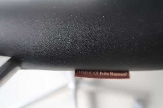 Kontorstol OXFORD lav ryg af Arne Jacobsen