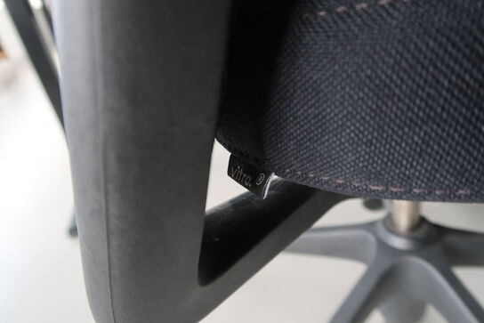 Kontorstol VITRA ID Mesh af Antonio Citterio