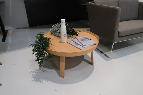 Sofabord MUUTO Around af Thomas Bentzen