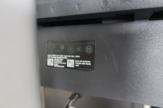 2 stk. computerskærme DELL P2422HE, dockingstation LENOVO Thinkpad, tastatur, mus