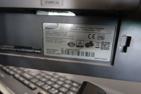 2 stk. computerskærme SAMSUNG S24E450, dockingstation LENOVO Thinkpad, tastatur, mus