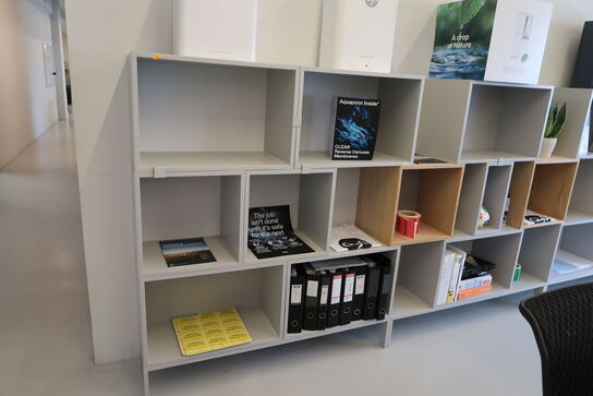 Reolsystem MUUTO Stacked uden indhold