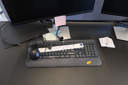 2 stk. computerskærme DELL P2422HE, tastatur, mus