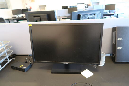 Computerskærm SAMSUNG S24E450, dockingstation LENOVO Thinkpad, tastatur, rollermouse