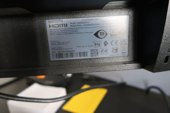 2 stk. computerskærme SAMSUNG S24R650FDU, dockingstation LENOVO Thinkpad, tastatur, mus