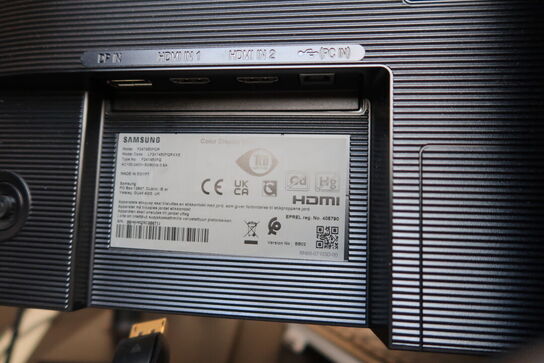 2 stk. computerskærme SAMSUNG F24T450FQR, dockingstation DELL, tastatur, mus