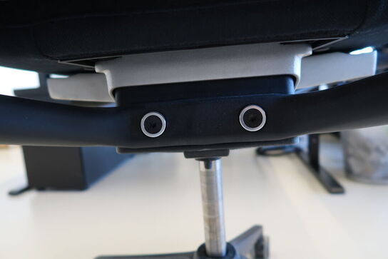 Kontorstol VITRA ID Mesh af Antonio Citterio