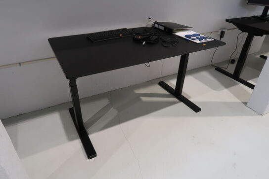 El. hæve/sænke skrivebord uden indhold