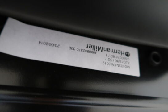 Kontorstol HERMAN MILLER Mirra 2