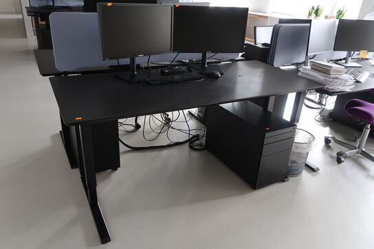 El. hæve/sænke skrivebord uden indhold med skuffemodul