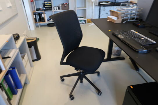 Kontorstol VITRA ID Mesh af Antonio Citterio