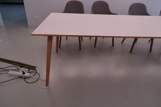 Mødebord &Tradition In Between SK5-SK6