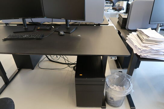 El. hæve/sænke skrivebord uden indhold med skuffemodul