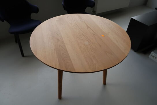 Mødebord &TRADITION In Between SK4 af Sami Kallio