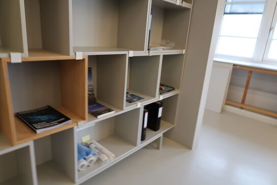 Reolsystem MUUTO Stacked uden indhold