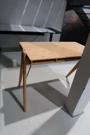 2 stk. skriveborde WE DO WOOD