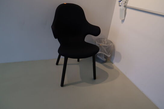 Mødestol &TRADITION Catch JH1