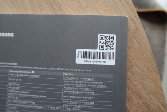 Fjernsyn SAMSUNG UE55RU7405U