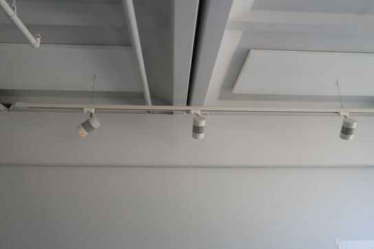 2 stk. skinner med 6 stk. LED-spots SUNFLUX 35W Track Light