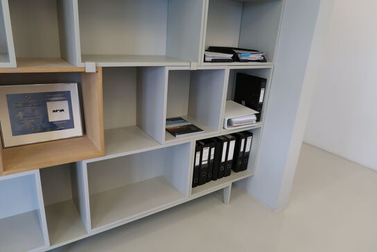 Reolsystem MUUTO Stacked uden indhold