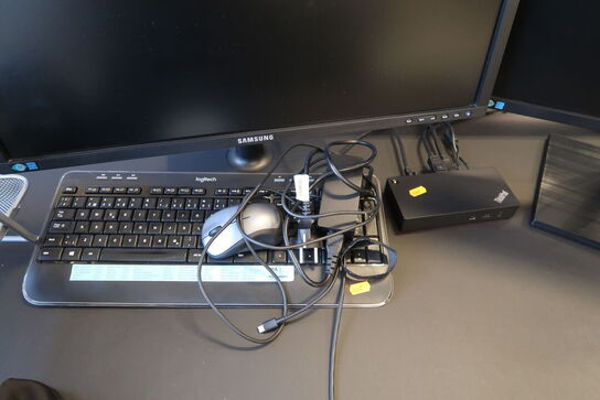 2 stk. computeskærme SAMSUNG S24E450, dockingstation LENOVO Thinkpad, tastatur, mus