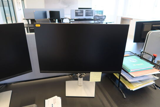 2 stk. computerskærme DELL P2422HE, tastatur, mus