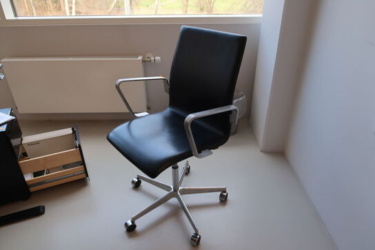 Kontorstol OXFORD lav ryg af Arne Jacobsen