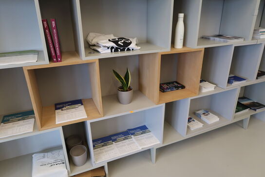 Reolsystem MUUTO Stacked uden indhold