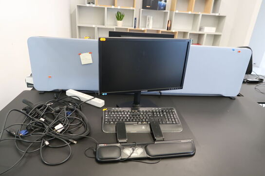 Computerskærm SAMSUNG S23C45, tastatur