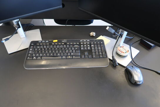 2 stk. computerskærme DELL P2422HE, dockingstation LENOVO Thinkpad, tastatur, mus