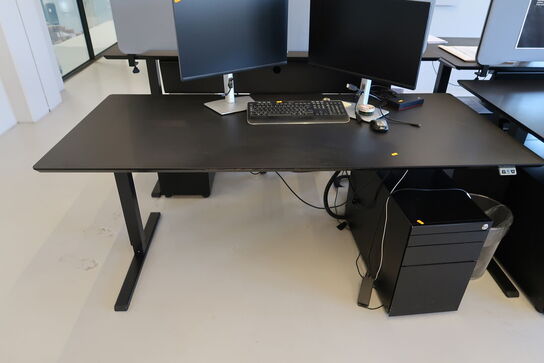 El. hæve/sænke skrivebord uden indhold med skuffemodul