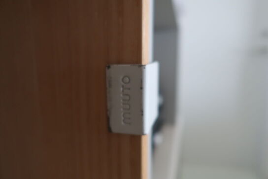 Reolsystem MUUTO Stacked uden indhold