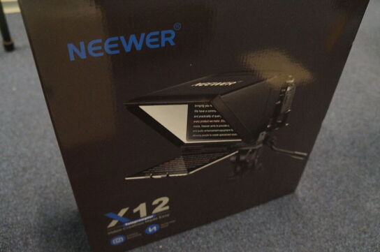 Projektør inkl. Stativ NEEWER X12