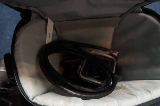 Kamera inkl. Mikrofon CANON EOS 77D