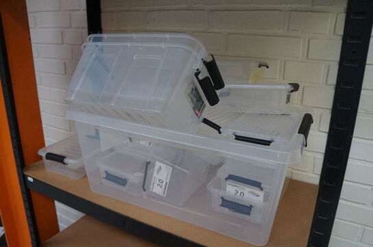 3 stk. reoler inkl rullebord