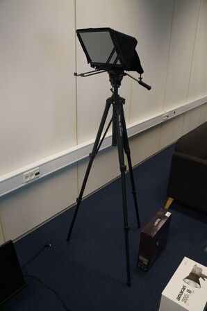 Projektør inkl. Stativ NEEWER X12