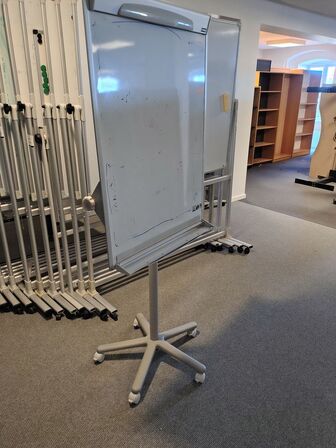 Whiteboard på hjul
