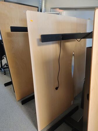 Otte hæve/sænkeborde assorterede