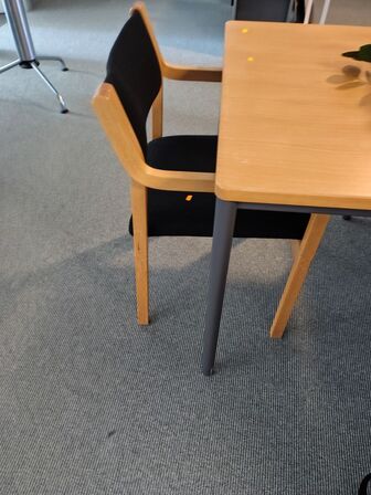 Bord med stol 