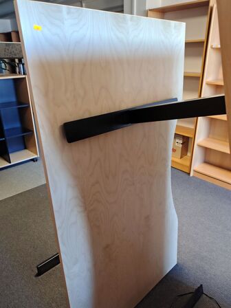 Fem hæve/sænkeborde assorterede