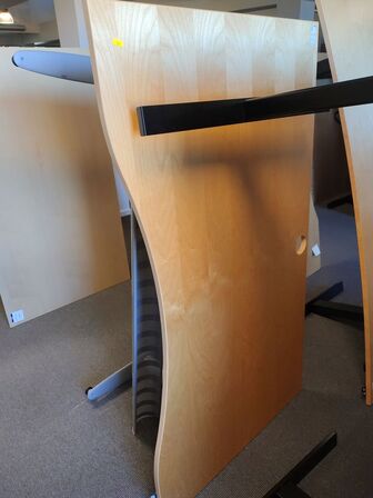 Tre hæve/sænkeborde assorterede