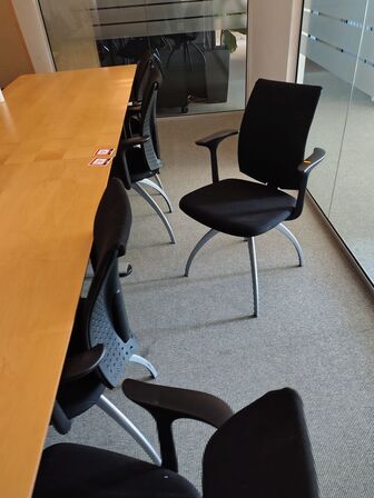 Ti stk. HÅG H05 stole