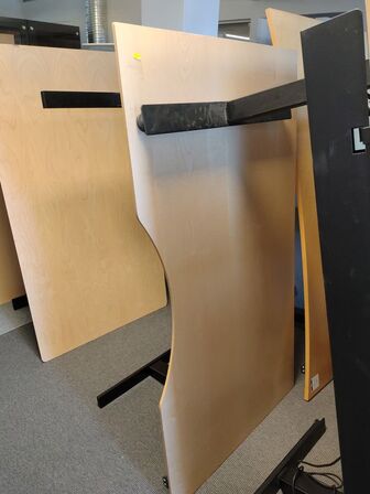 Otte hæve/sænkeborde assorterede